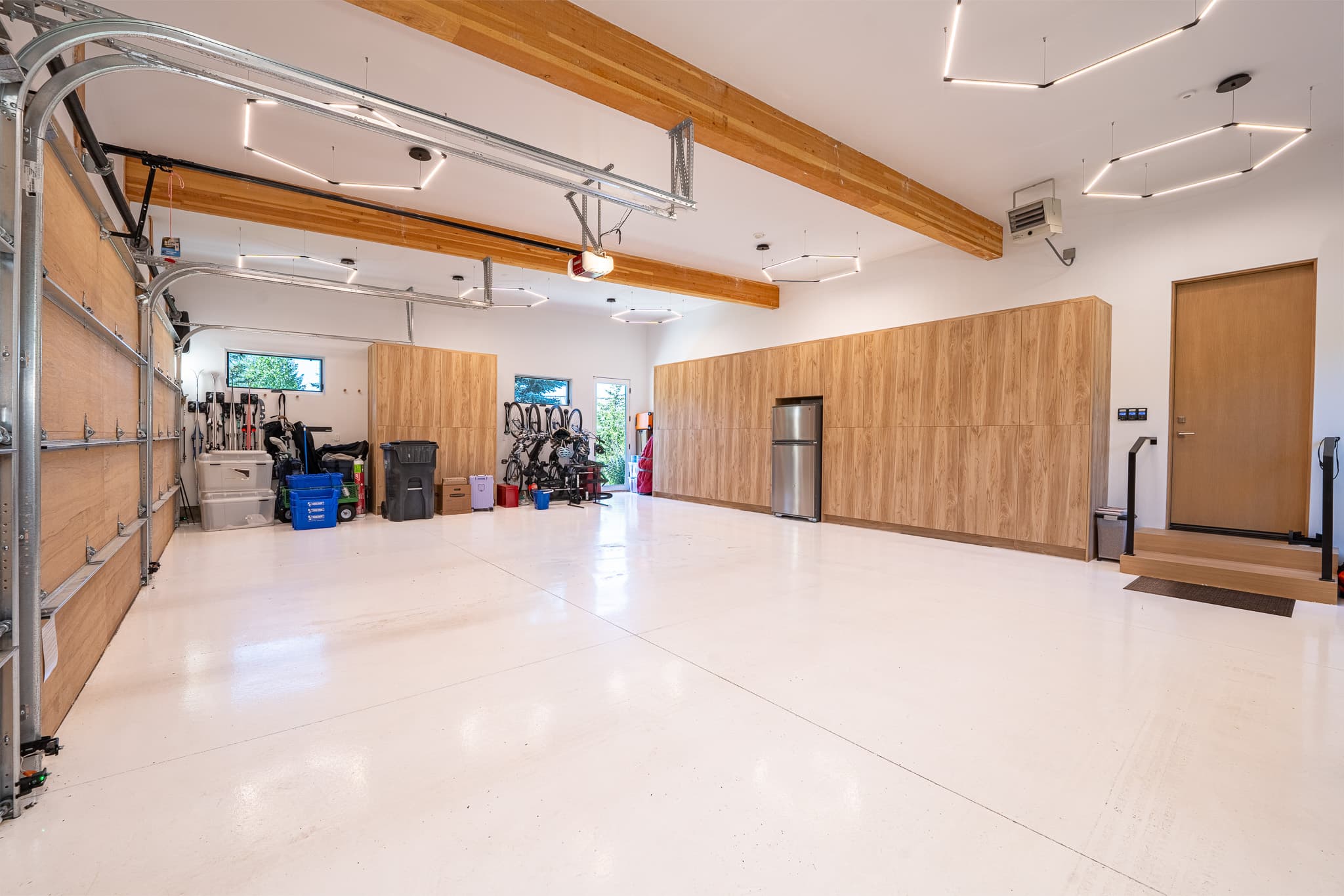 3 car garage